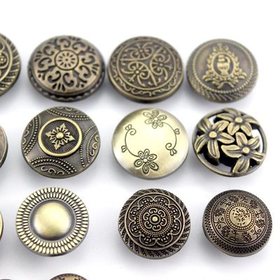 Custom Embossed Metal Snap Buttons With Logo For Coats Clothes