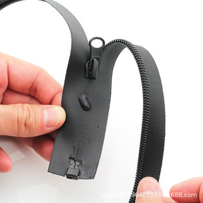 OEM Available No 5 TPU Waterproof Coating Tape Water Proof Zipper Pouch Waterproof Zipper For Bag