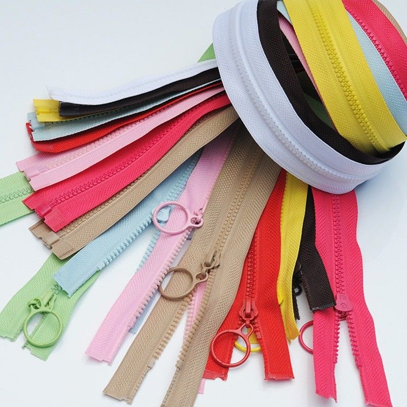 #5 Resin Zipper With Colorful Teeth For Garment In Pink